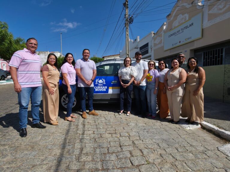 Zenaide Maia fortalece Rede de Proteção Social com entrega de veículo ao Conselho Tutelar de Currais Novos